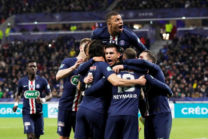 Psg Is Voor Derde Jaar Op Rij Kampioen Twee Clubs Degraderen Nu Ligue 1 Ook Officieel Is Stopgezet Ligue 1 Hln Be