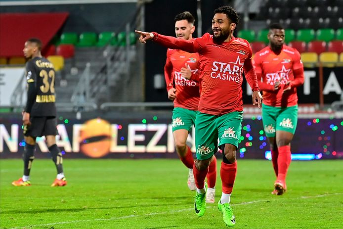 OOSTENDE, BELGIUM - MAY 1 :  Theo Ndicka defender of KV Oostende celebrates scoring a goal during the Jupiler Pro Play-Off 2 match between KV Oostende and Standard de Liege on  May 01, 2021 in Oostende, Belgium, 1/05/2021 ( Photo by Peter De Voecht / Photonews