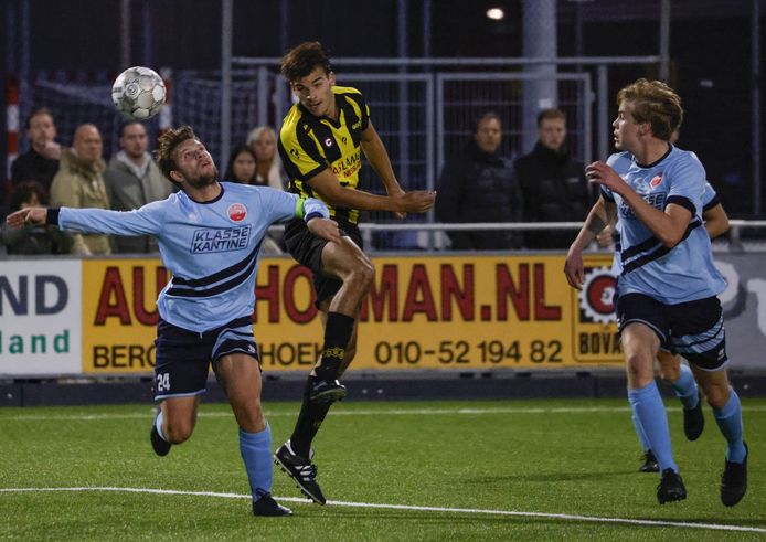 Knvb Negeert Woede Zondag Hoofdklassers Over Horizontaal Overstappen Wij Zijn Buitenspel Gezet Topverhalen Regiosport Rotterdam Ad Nl