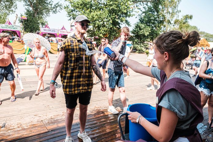 Op 25 juli 2019 ging de Dreamville camping van Tomorrowland open onder een loodzware zon.