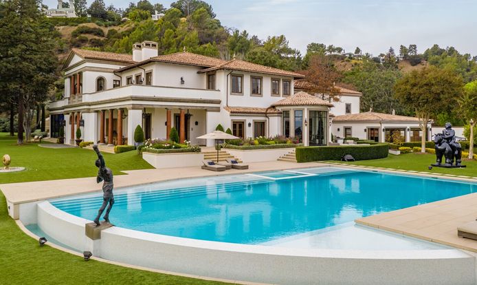 Adele koopt landgoed van Sylvester Stallone in Beverly Hills in Los Angeles.