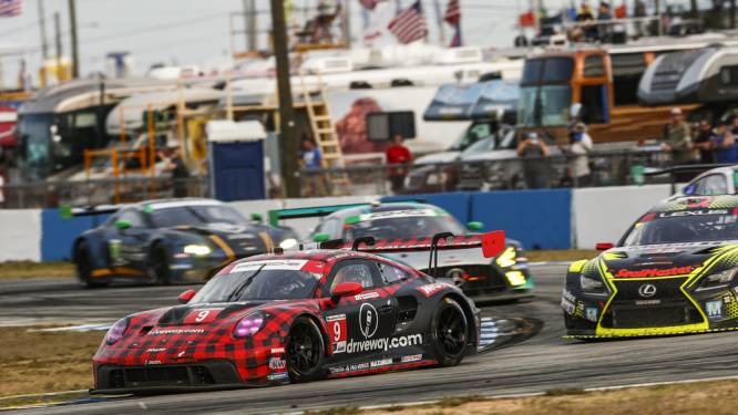 Broers Vanthoor bevestigen hun status in de internationale uithoudingsracerij met zeges op de Nürburgring en in Sebring