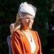 Máxima in oogverblindend oranje tijdens Grieks staatsbezoek