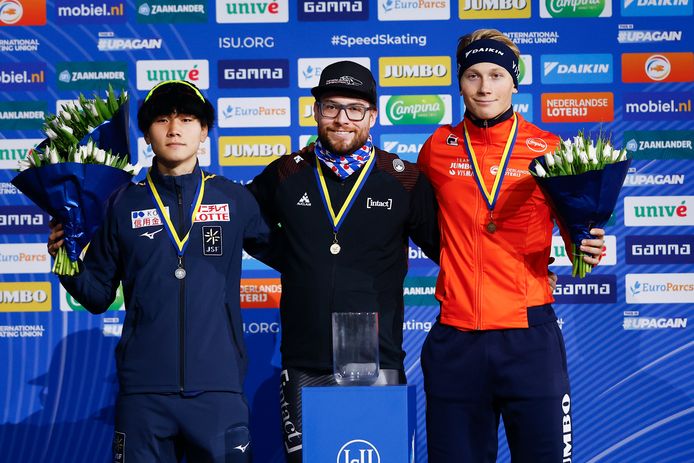 Merijn Scheperkamp (r) met Laurent Dubreuil (m) en Wataru Morishige.