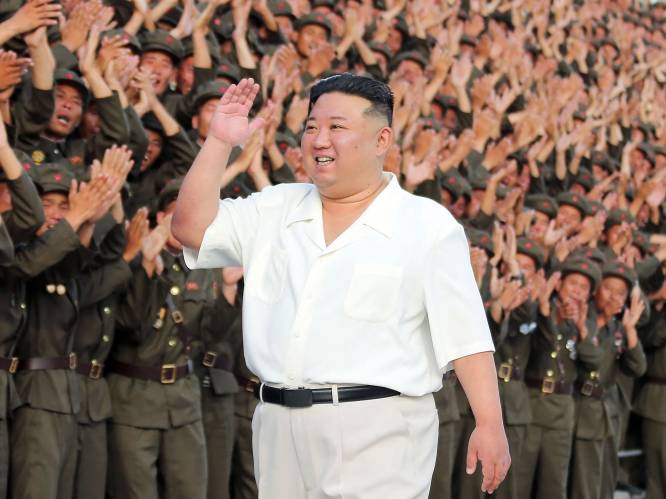 Hoe propagandalied over ‘vriendelijke vader’ Kim Jong-un ineens viraal gaat op TikTok: ‘Net een Abba-hit’