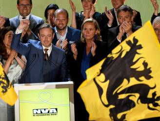 DE GROTE PEILING. N-VA weer nipt de grootste partij van Vlaanderen, Vlaams Belang volgt op korte afstand