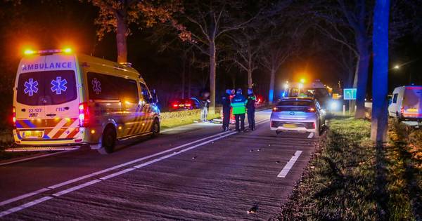 Voetganger zwaargewond bij aanrijding door auto in Elsendorp - Eindhovens Dagblad