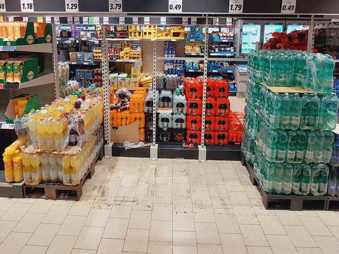Water in deel van Achterhoek uitverkocht, inwoners rijden naar Duitsland: ‘Nog nooit meegemaakt’
