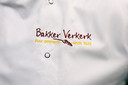 Logo op bedrijfskleding van Bakker Verkerk. 1636 moet aangepast worden naar 1621.