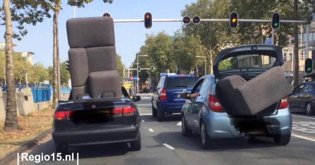 Zo kun je een bank ook vervoeren... Zoetermeer AD.nl