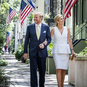 Image for Ongemakkelijk of niet, het koningshuis kan niet onder zijn bezoek aan Trump uit