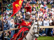 Nét echt: bekijk en lees hier hoe middeleeuwse riddergevechten herleven bij burcht in Bad Bentheim