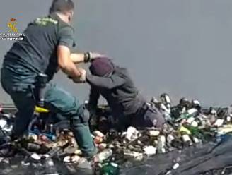 Migranten komen naar Europa in containers met glas en giftig afval