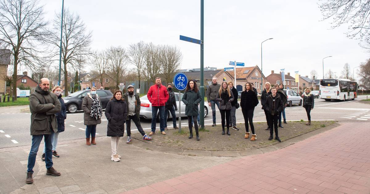 Bewoners N640 vrezen nog meer ongelukken als Etten-Leur een woonwijk tegen Hoeven aanbouwt