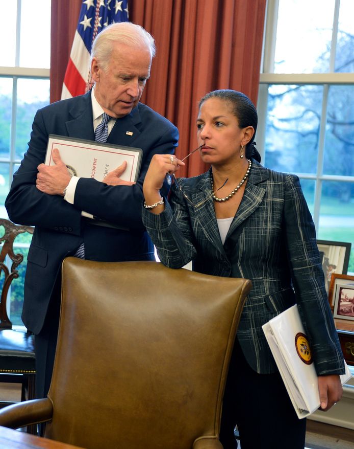 Toenmalig vice-president Joe Biden (links) met Susan Rice.