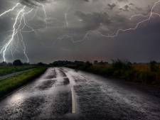 Na tropische dagen slaat weer om: na hitte komt onweer en veel regen, code geel voor Brabant