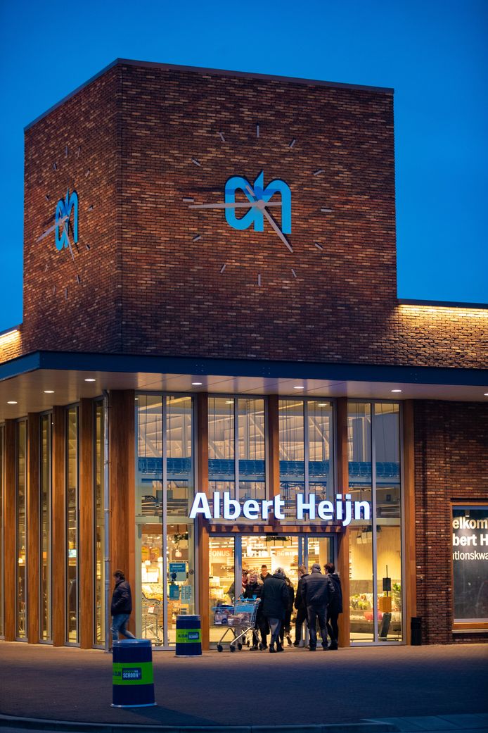 Albert Heijn in Het Stationskwartier in Kampen.