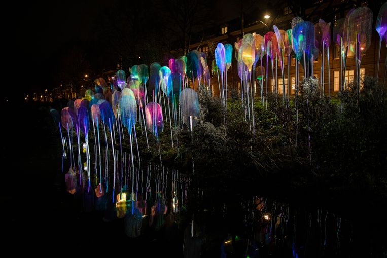 Light wave from OBBA.  Sculpture Janus van den Eijnden