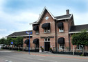 De Heeren van Slydregt is sinds 2002 geopend in het stationsgebouw van het dorp.
