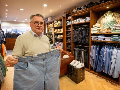 Bekende Bredase kledingspecialist Gaston Creemers: ‘Overhemd ín de broek’