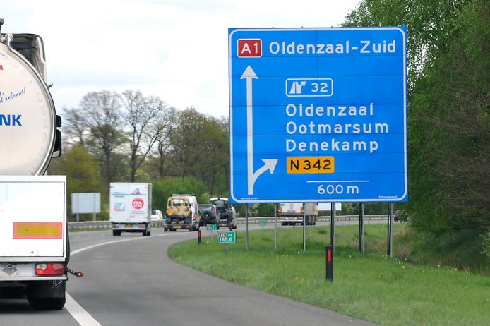 De afrit A1 bij Oldenzaal
