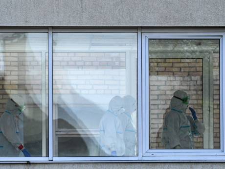 Stupeur en Russie: des médecins mettent fin à leurs jours en sautant par la fenêtre