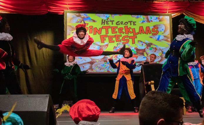 De Show tijdens het Grote Sinterklaasfeest in Zwolle