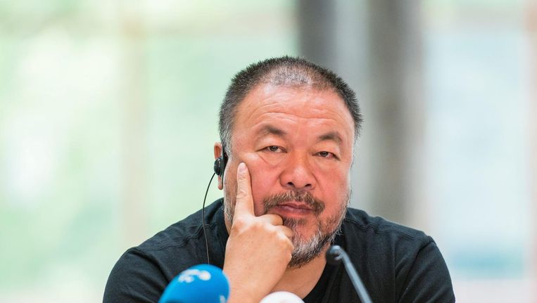 Kunstenaar Ai Weiwei is ook te gast in College Tour. Beeld epa