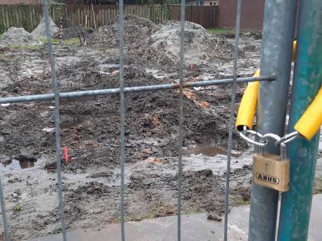 Boze buren krijgen ongelijk: van rechter mag nieuw huis op erfgrens staan