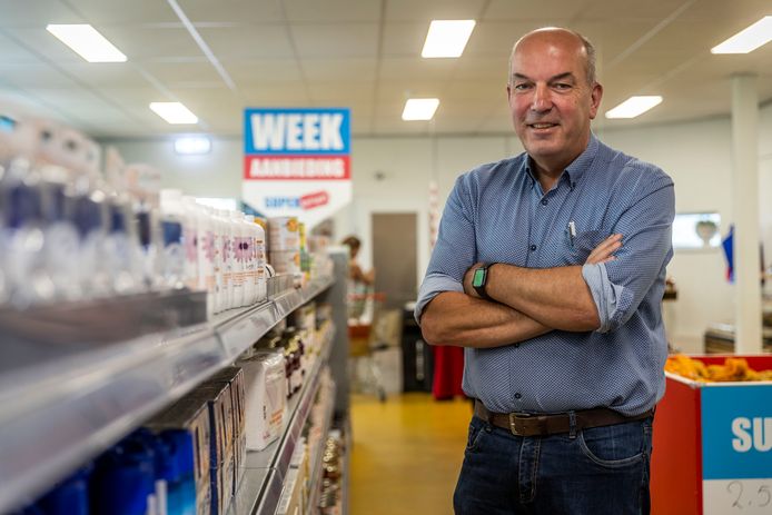 Wim Brouns is sinds kort bedrijfsleider van Super Sociaal, de supermarkt voor minima uit Helmond en Laarbeek.