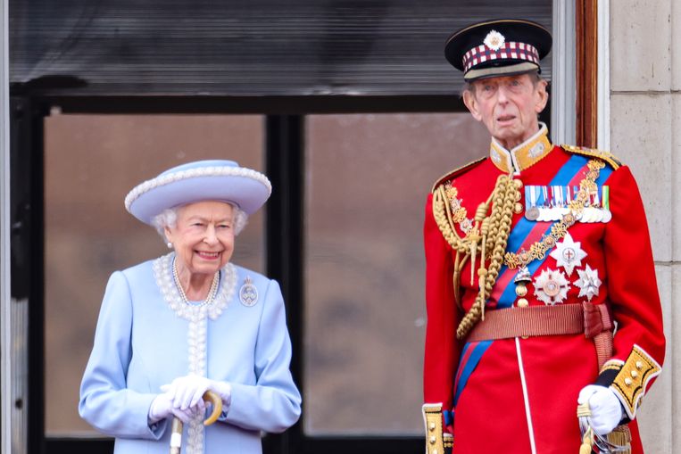 Queen Elizabeth op het balkon tijdens haar jubileum Beeld Getty Images