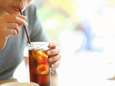 Helpt cola écht tegen misselijkheid? Dit zegt voedingsexpert over deze remedie