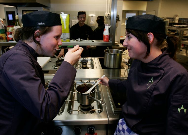 Kabinet schrapt vanwege corona centraal examen op beroepsgericht vmbo