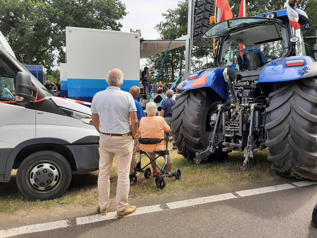 Protest in De Bilt verloopt rustig, boeren willen niets met aangehouden ...