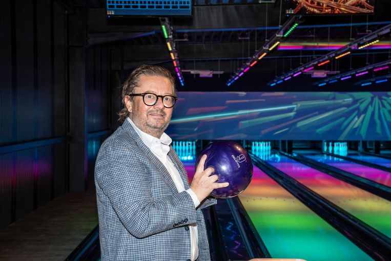 Marc Coucke in zijn nieuwe entertainmenthal in Durbuy. Beeld BELGA