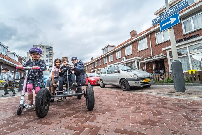 De Guido Gezellestraat in Spoorwijk is de liefste straat van Den Haag.