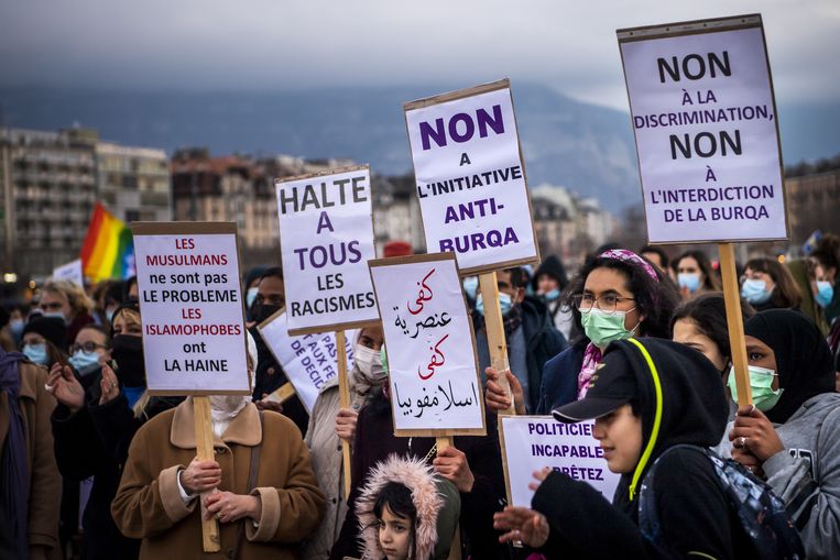 Opponents of the ban demonstrate in Geneva.  EPA image