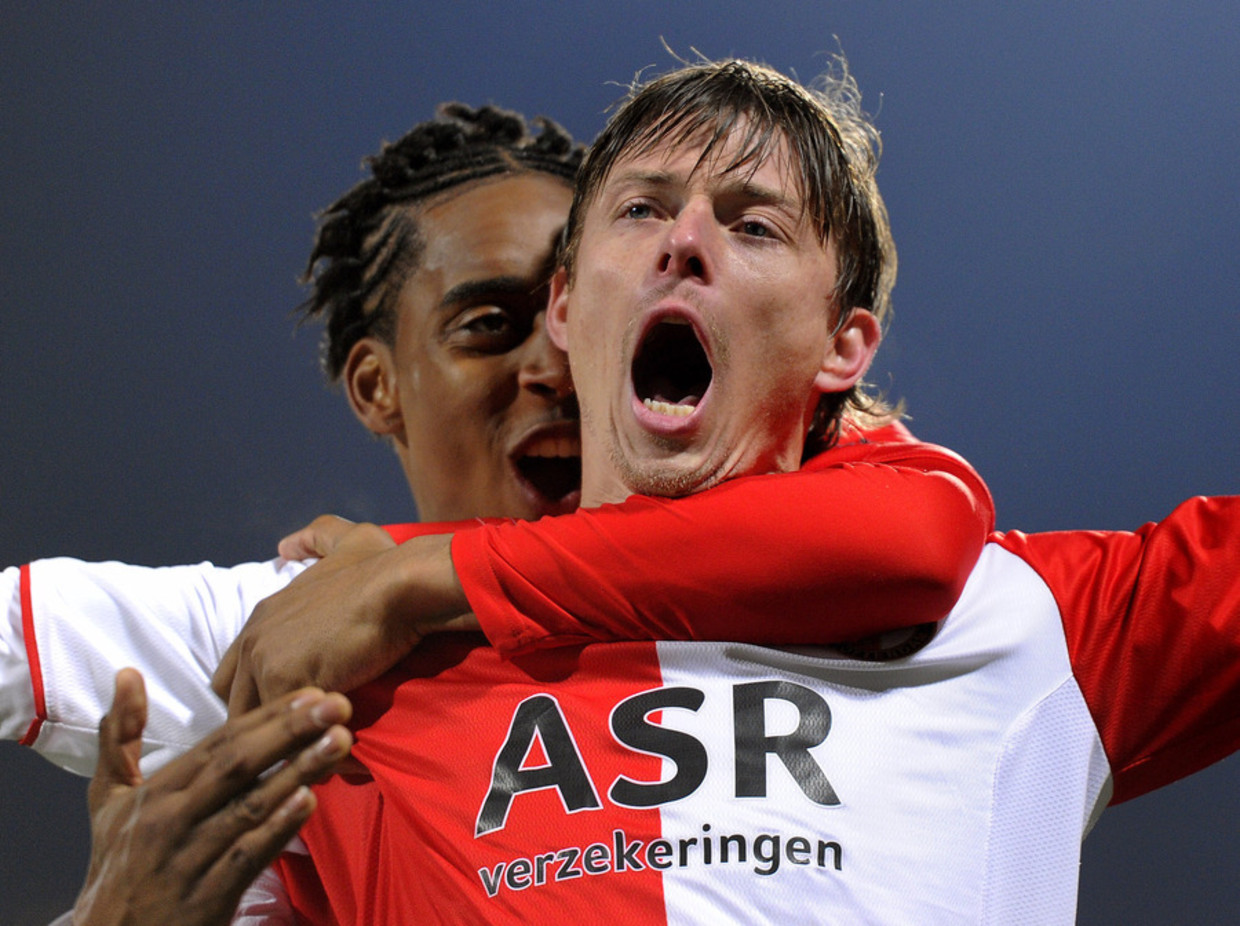 Tomasson Stopt Met Voetbal Dinsdag Persconferentie Het Parool