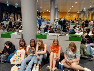 Na grote storing (en 150 concertbezoekers die noodgedwongen nacht doorbrachten in Ziggo Dome) is grote treinstoring in Amsterdam verholpen