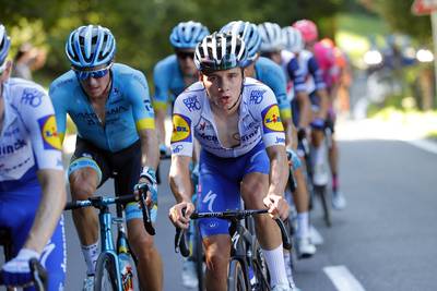 Remco Evenepoel laat Covidvaccin pas na Giro zetten: “Het is té kort dag”