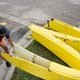 Olieraffinaderijen bij Texas stilgelegd terwijl storm Harvey blijft hangen