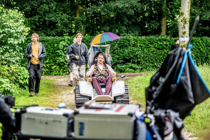 Op de set van Joe Speedboot: ‘Een authentieke look creëren doe je met ...