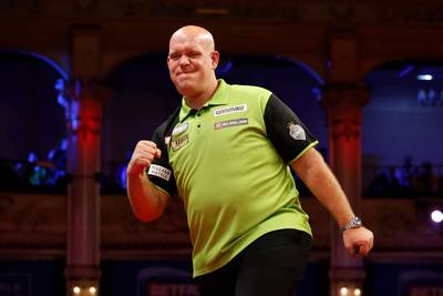 Littler and Van Gerwen, who was supported by his entire family, push through – Discover today’s programme