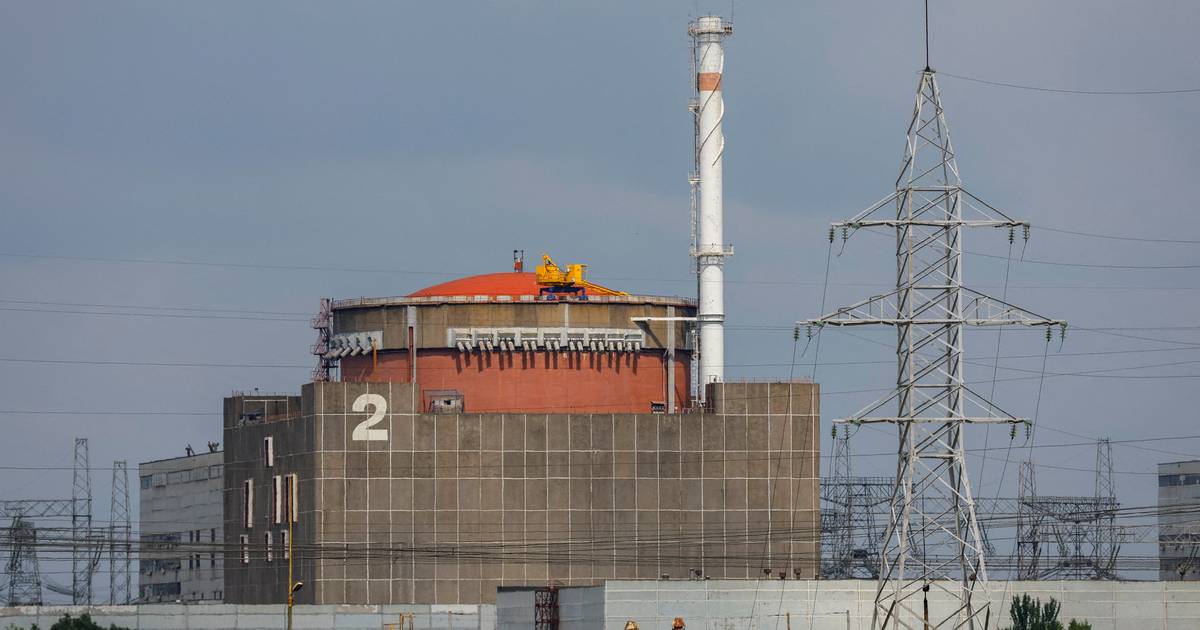 Украина опасается нападения на Запорожскую АЭС: «Сегодня взрывоподобные материалы заложили на крышах 3 и 4 реакторов» |  Война Украина и Россия