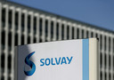 Het logo van Solvay.