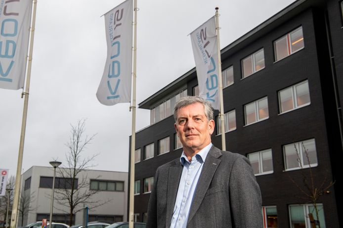 Ceo Alex Rentier voor het hoofdkantoor van Keolis Nederland in Deventer: ,,Er is veel op te lossen. Dat gaan we doen.”