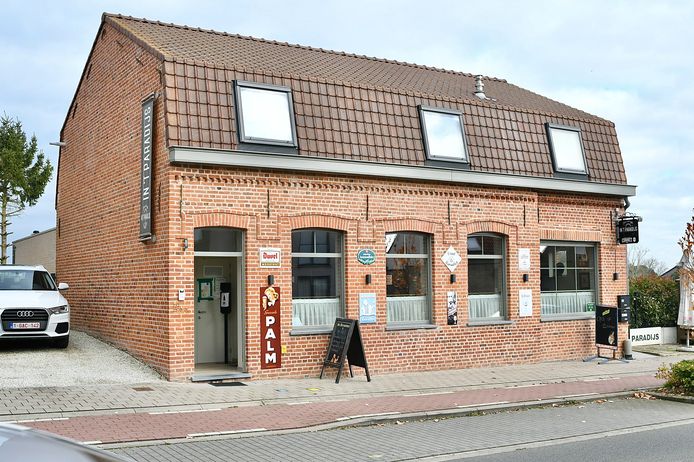 Café In 't Paradijs in Geluveld sluit de deuren om 20 uur.