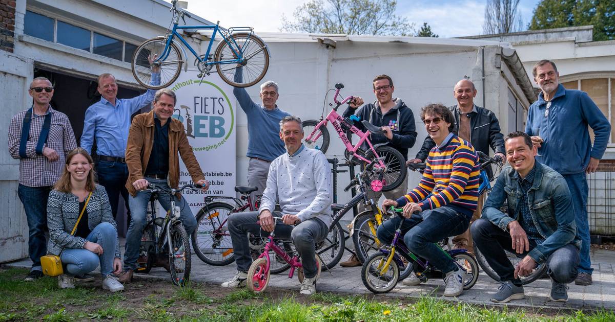 Centrum adelaar Verleiden Kalmthoutse Fietsbieb officieel van start: “Voor 20 euro per jaar altijd  fiets op maat” | Kalmthout | hln.be