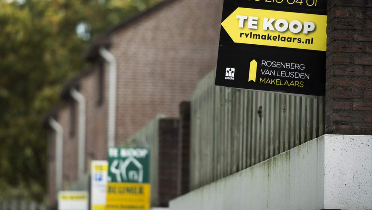 De dalende huizenprijzen maken Nederlanders niet vrolijker Beeld ANP