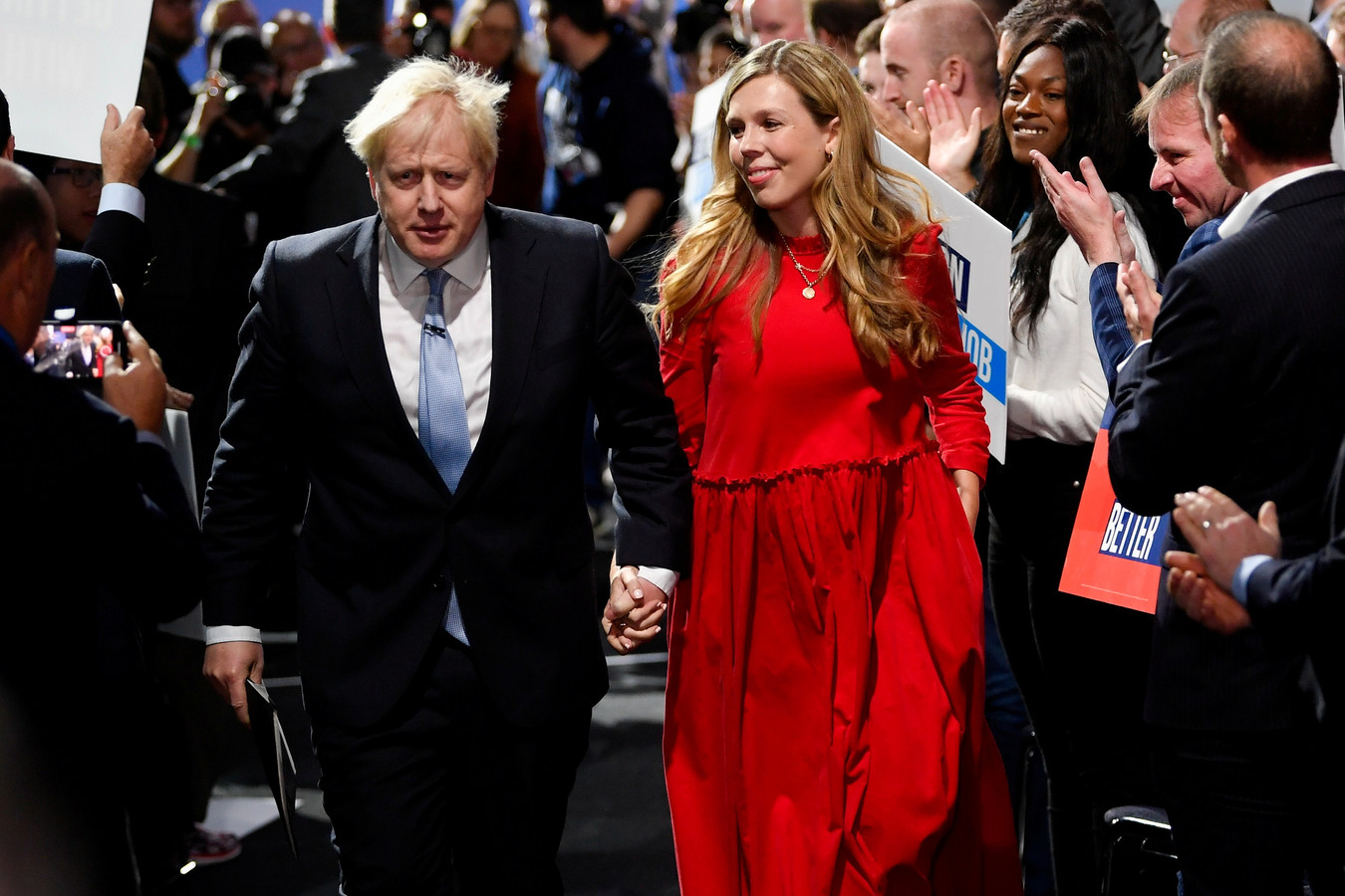 Boris Johnson en zijn hoogzwangere vrouw Carrie Johnson in oktober van dit jaar.